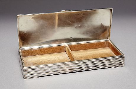 Cigarettskrin i silver