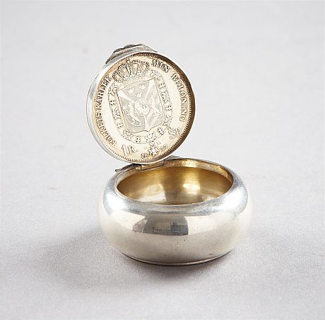 Kyrkdosa silver