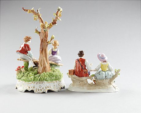 Figuringrupper i porslin 