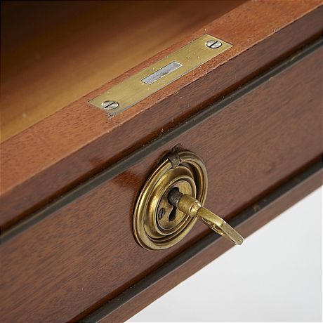 Skrivbord sengustaviansk stil