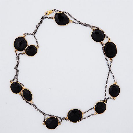 Collier svarta granater