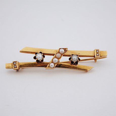Brosch i 18 k guld 