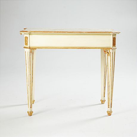 Bord 17/1800-tal