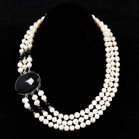 Collier odlade sötvattenspärlor