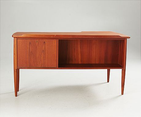 Skrivbord i teak