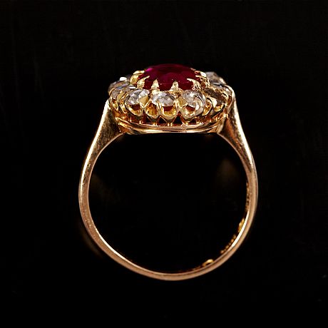 Ring 18 k guld rosenstenar
