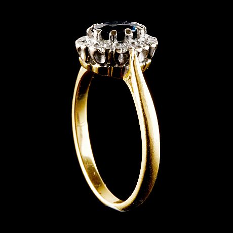 Ring 18 k guld safir diamanter