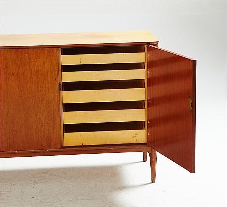 Matbord stolar sideboard 1950/60-tal