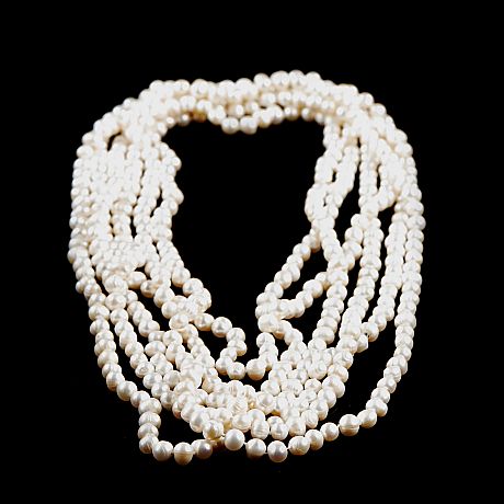 Collier odlade vita sötvattenspärlor