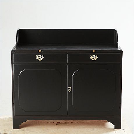 Skänk Blomstermåla möbelfabrik