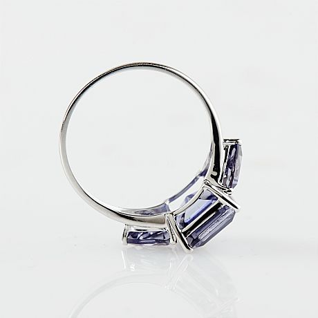 Ring 18 k vitguld