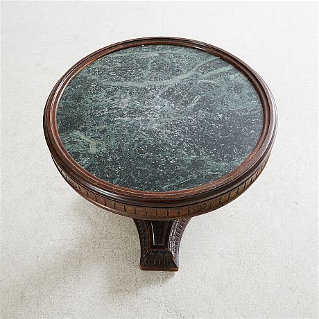 Salongsbord 1900-talets första hälft