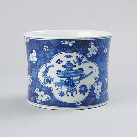 Ytterfoder i porslin