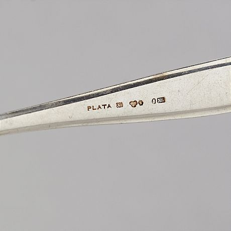 Bordsgafflar bordsknivar silver
