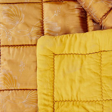 Täcken 2 st 1900-talets första hälft