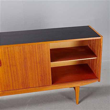 Sideboard i teak 