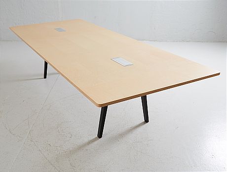 Konferensbord