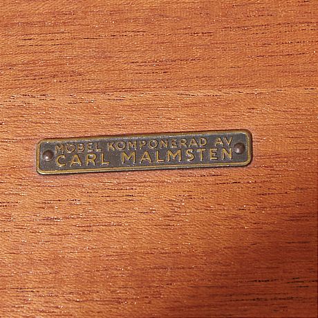 Design Carl Malmsten sidobord