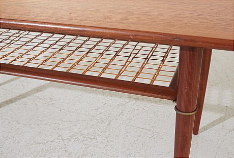Soffbord i teak