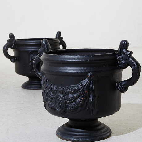 Trädgårdsurnor gjutjärn 