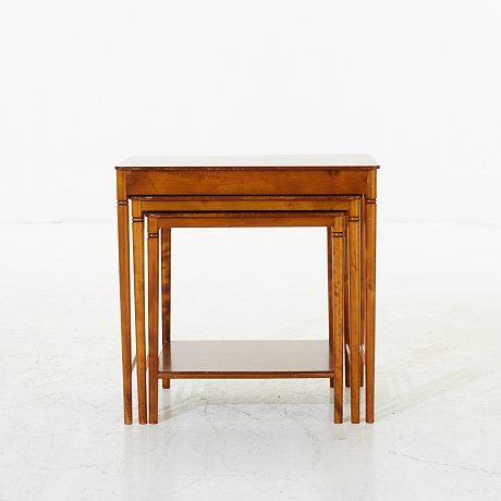 Satsbord mahogny