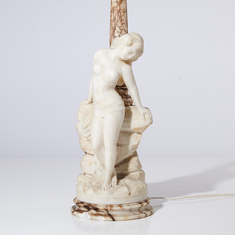 Bordslampa alabaster