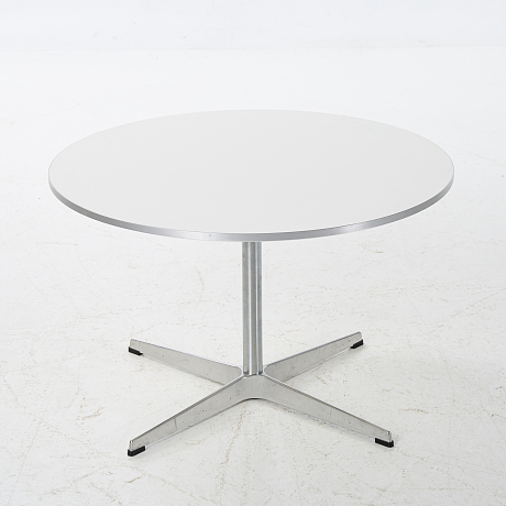 Arne Jacobsen soffbord
