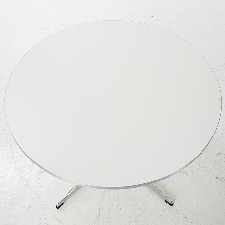 Arne Jacobsen soffbord