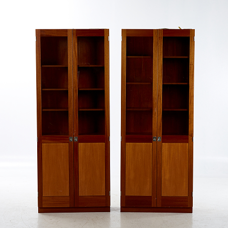 Göran Malmvall K72 vitrinskåp 1 par Karl Andersson