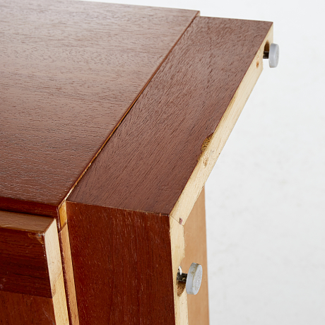 Göran Malmvall K72 vitrinskåp 1 par Karl Andersson