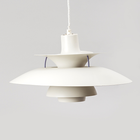 Poul Henningsen