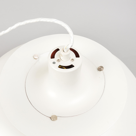 Poul Henningsen