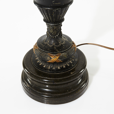 Bordslampa 1800-talets andra hälft