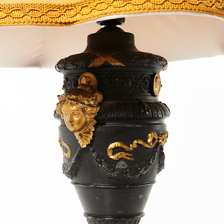 Bordslampa 1800-talets andra hälft