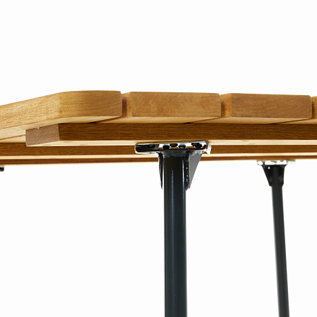 Grythyttan trädgårdsbord