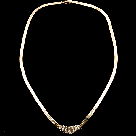 Halsband 14 k guld med diamanter ct