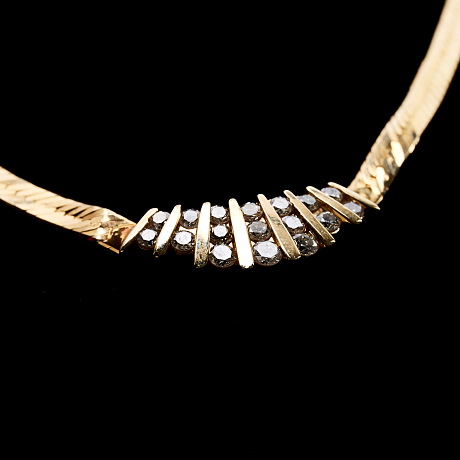 Halsband 14 k guld med diamanter ct