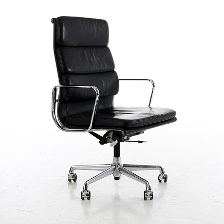 Charles & Ray Eames Vitra stol