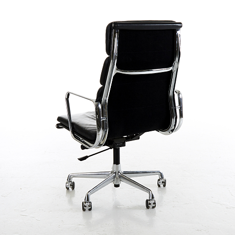 Charles & Ray Eames Vitra stol