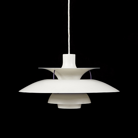 Poul Henningsen