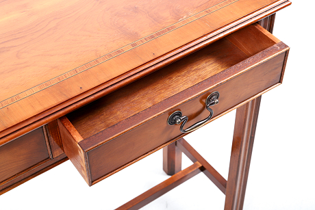 Sidobord engelsk stil