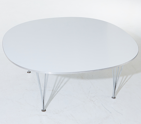Superellips soffbord Fritz Hansen
