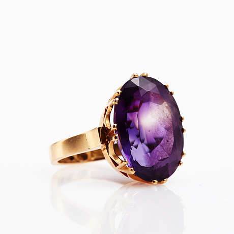 Ring 18 k guld ametist