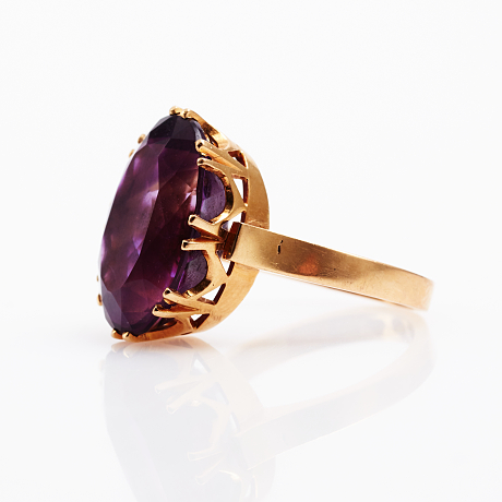Ring 18 k guld ametist