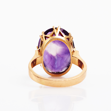 Ring 18 k guld ametist