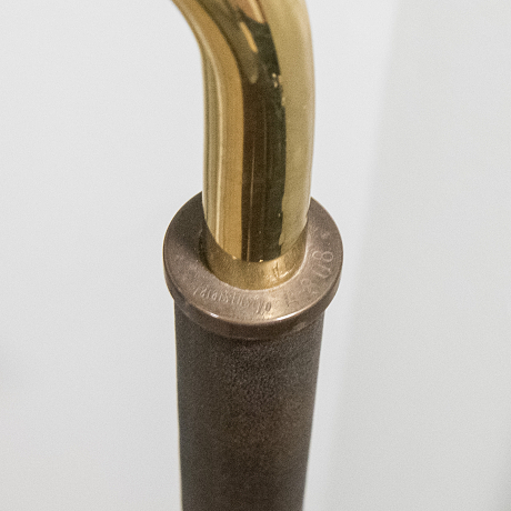 Golvlampa A 808 av Alvar Aalto