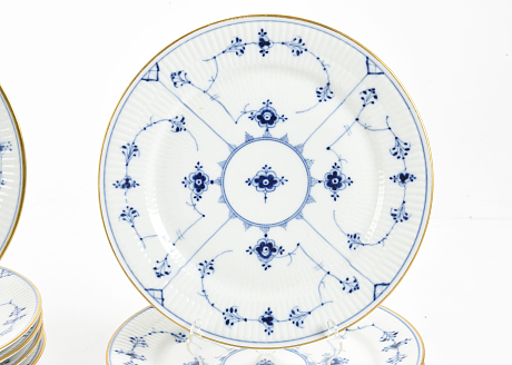 Royal Copenhagen servisdelar Musselmalet Riflet