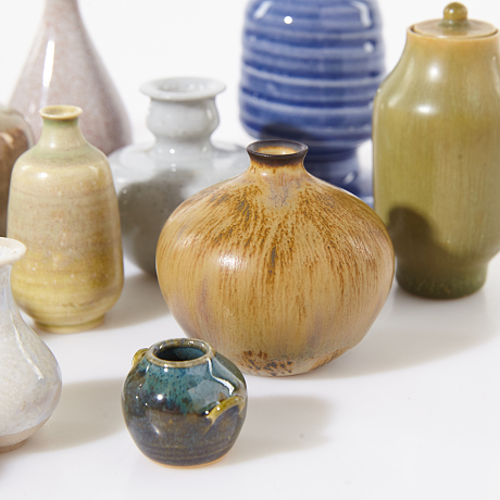 Miniatyrer, bl a Gunnar Nylund