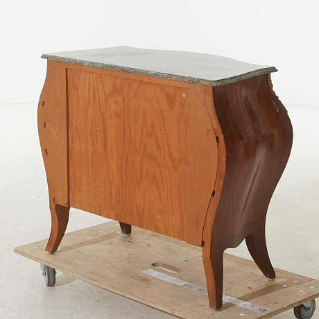 Byrå 1900-tal rokokostil