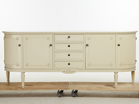 Sideboard gustaviansk stil